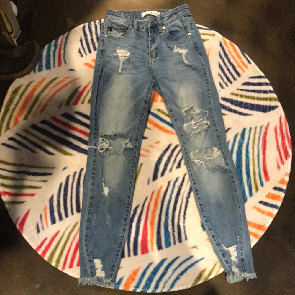 KanCan Light Blue Ripped Cropped Jeans